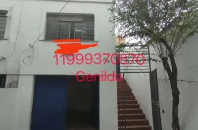 Sobrado 3 quartos edicula 2 vagasfacil acesso ao metro fl55