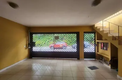 Venda-butanta sobrado 03 dormitórios 01 (suíte) e duas vagas de garagens-fl38