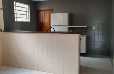 Casa com 3 quartos para alugar na Rua General Brasílio Taborda, 264, Jardim Bonfiglioli, São Paulo