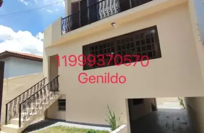Sobrado 3 quartos com sacada 1 suite 4 vagas  jardim quintal facil acesso ao metro aceita pet fl55