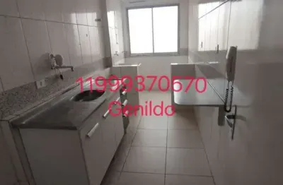 Sobrado 3 quartos 1 suite com sacada 4 vagas edicula quintal próximo do metro aceita pet fl55