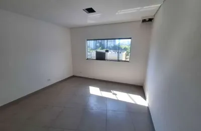 Sala comercial para alugar na Rua João Santucci, 205, Vila Santa Luzia, Taboão da Serra