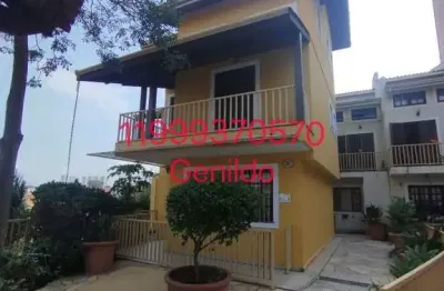 Casa em condomínio com 4 quartos 4 suite 2 vagas armários planejados fácil acesso ao metro fl55