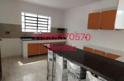 Casa com suite com 2 vagas quintal portão eletrônico armários planejados aceita pet fl55