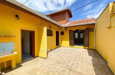 Casa térrea ! 4 quartos - 2 suítes  3  vagas cobertas -  butantã -metro butanta
