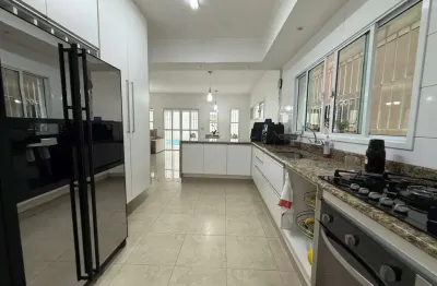 Sobrado adalgisa , 3 dormitórios, 3 suítes , 3 vaga , com piscina.fl58.