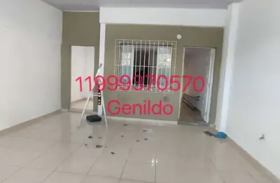 Casa  reformada 3 quartos 2 vagas quintal edicula  a 2 km do metro próximo da usp aceita pet fl55