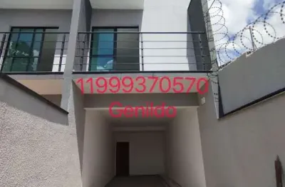 Casa nova com 3 quartos 1 suite com sacada sala com sacada quintal 2 vagas fácil acesso ao metrofl55