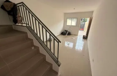 Sobrado jardim ster , 2 quartos , 2 suítes , 2 vaga.fl58