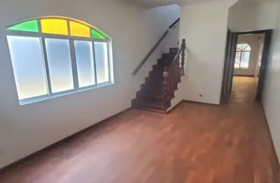 Casa em condomínio fechado com 3 quartos para alugar na Rua Giácomo Carissimi, 120, Vila Adalgisa, São Paulo