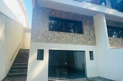 Casa em condomínio fechado com 3 quartos para alugar na R Kohei Yokoyana, 345, Jardim Peri Peri, São Paulo