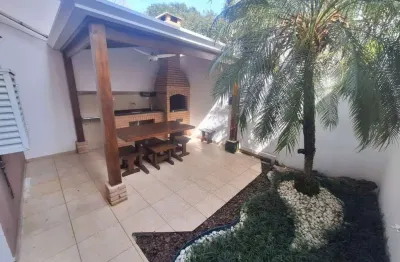 Casa 3 quartos com quintal  e churrasqueira no butantã fl48