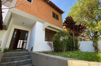 Sobrado na vila universitária - 300m², 3 dorms (1 suíte) + 2 vagas - fl43