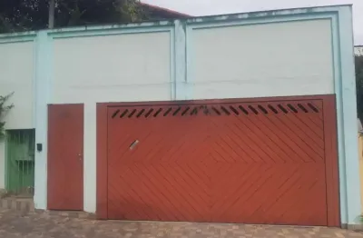 Casa com 4 quartos para alugar na Rua Carlos de Mesquita, 97, Jardim Jussara, São Paulo