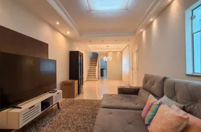 Casa em condomínio fechado com 3 quartos à venda na Rua Augusto Farina, 275, Butantã, São Paulo