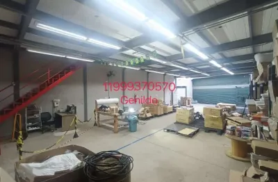 Galpão com 400m2   sendo 150 de escritório portão eletrônico do lado da rodovia raposo tavares fl55