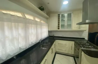 Sobrado com 3 quartos 1 suíte, 2 vagas   jd. monte kemel / butantã. fl64