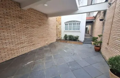 Casa em condomínio fechado com 3 quartos para alugar na Avenida José Maria da Silva Paranhos, 722, Jardim Monte Kemel, São Paulo