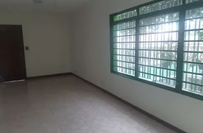 Casa com 4 quartos para alugar na rua carlos de mesquita, 179, jardim jussara, são paulo, 200 m2 por r$ 4.100