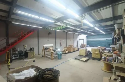 Barracão / Galpão / Depósito com 3 salas para alugar na Rodovia Raposo Tavares, 350, Jardim Arpoador, São Paulo