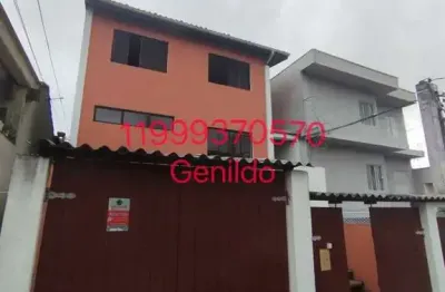 Sobrado com 6 quartos, 3 banheiros, 4 vagas, próximo da usp,  fácil acesso ao metro, aceita pet fl55