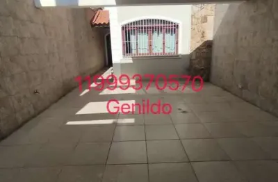 Sobrado com 3 quartos, 1 suite, 2 vagas, edicula, armários planejados, fácil acesso ao metro fl55