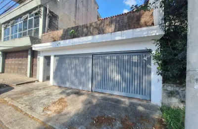Casa terrea com 2 dormitorios, quintal e churrasqueira fl26