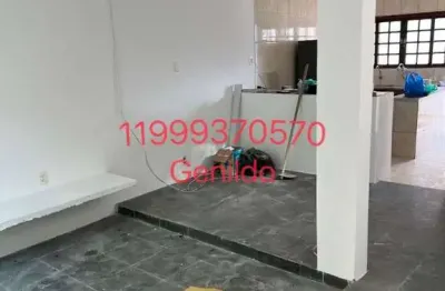 Sobrado 3 quartos 1 suite 1 vagas quintal compartilhado próximo do metro próximo da usp fl55