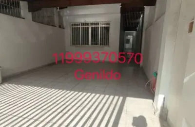 Sobrado com 4 quartos sendo  2 suites, 4 vagas, edicula, fácil acesso ao metro, aceita pet, fl55
