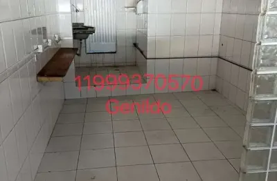 Salão comercial com 50m2 do lado da raposo próximo ao metro vila sonia ponto de ônibus na frentefl55