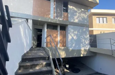 Sobrado  com 4 quartos 2 suítes 4 vagas de 370m2 no butantã. fl64