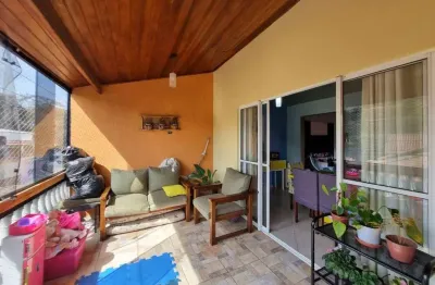 Venda casa assobradada 130m²  01(súite) 03 (vagas de garagens) - fl38