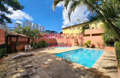 Sobrado em condomínio com 3 quartos 1 suite 2 vagas  3 banheiros portaria 24 horas quadra fl55