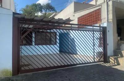 Casa terrea em condonimio 3 dormssuite ,2 gacas quintal