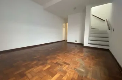 Sobrado com 3 quartos, 1 suíte,  edicula, 2 vagas no butantã. fl64