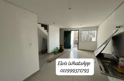 Casa em condomínio fechado com 2 quartos para alugar na Rua Manuel da Costa Ataíde, Vila Universitária, São Paulo