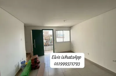 Casa em condomínio fechado com 2 quartos para alugar na Rua Manuel da Costa Ataíde, Vila Universitária, São Paulo