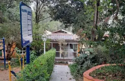 Sobrado em condomínio. 3 dorms suite 2 vagas excelente preço