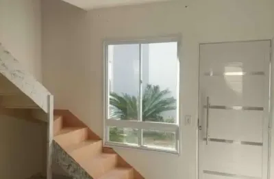 Casa em condomínio fechado com 2 quartos para alugar na Rua Francisco Lopes Frade, Água Espraiada (Caucaia do Alto), Cotia