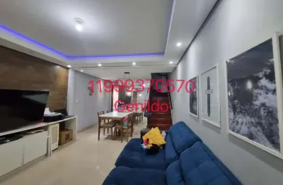 Sobrado com 2 quartos 1 suite 1 vaga com portão eletrônico armários planejados na cozinha  fl55