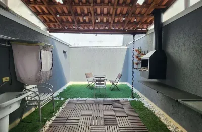 Sobrado  butanta 2 quartos sendo 2 suíte, 2 vaga , 3 vaga de carro.fl58