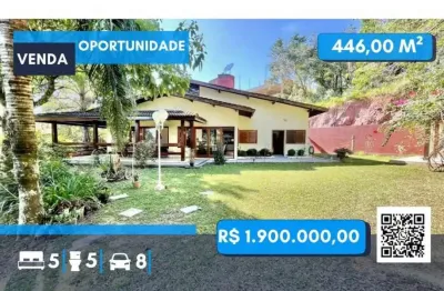 Fazendinha - 5 dorms / 3uítes, 2 lotes em final de rua e com 8 vagas