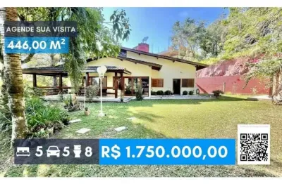 Fazendinha - 5 dorms / 3uítes, 2 lotes em final de rua e com 8 vagas