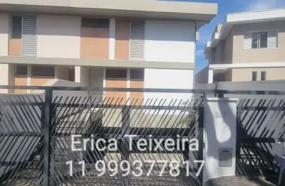 Casa em condomínio fechado com 4 quartos para alugar na Rua Fernando Caldas, 432, Rolinópolis, São Paulo