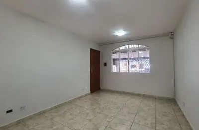 Sobrado à venda no jardim américa, 02 dormitórios (01 suíte), 02 vagas - ref.: fl19