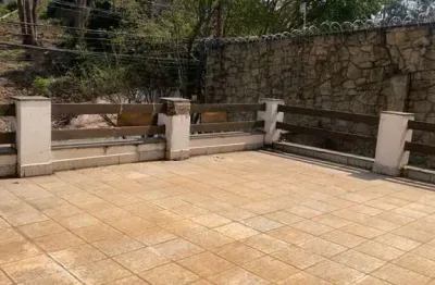 Casa em condomínio fechado com 4 quartos para alugar na Rua Wilson Vitorello, 21, Parque dos Príncipes, São Paulo