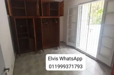 Casa em condomínio fechado com 3 quartos para alugar na Rua Antônio Devisate, Jardim Bonfiglioli, São Paulo