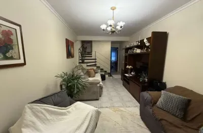Casa em condomínio fechado com 2 quartos à venda na Rua José Maciel Neto, 24444, Jardim Maria Rosa, Taboão da Serra