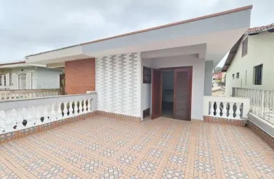 Linda casa!! 200m² 03 quartos 01(suíte) e duas vagas-450m vila sônia-fl38