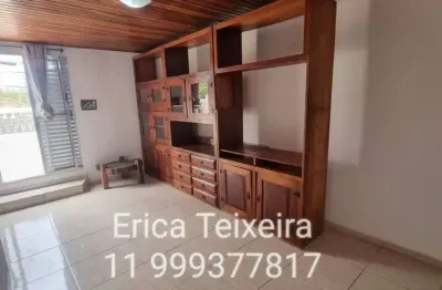 Casa com 2 quartos para alugar na Rua Doutor Cícero de Alencar, 777, Vila Pirajussara, São Paulo